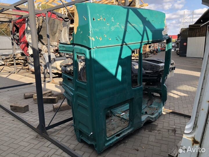 Четверть кабины правая Man TGA