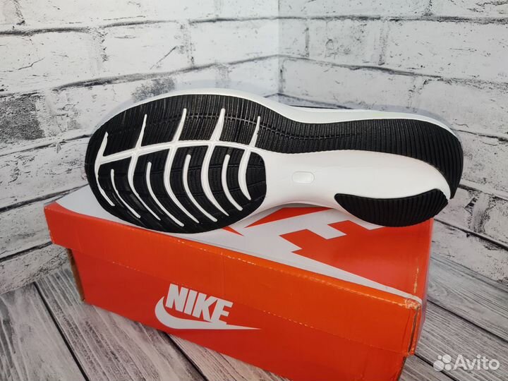 Кроссовки Nike мужские