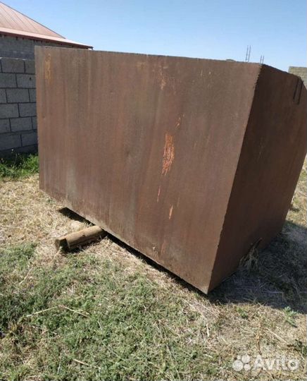 Емкость металлическая