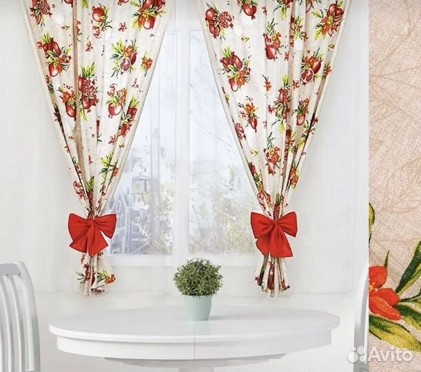 Комплект штор + скатерть