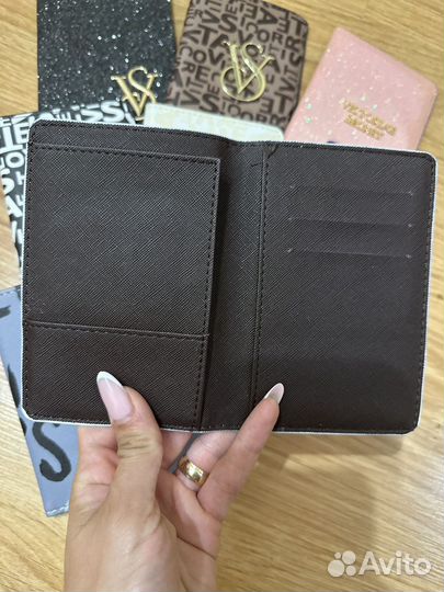 Обложка для паспорта victoria secret