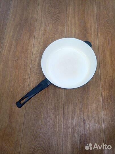 Сковорода Tima 29 см