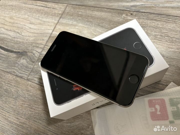 iPhone 6S, 32 ГБ
