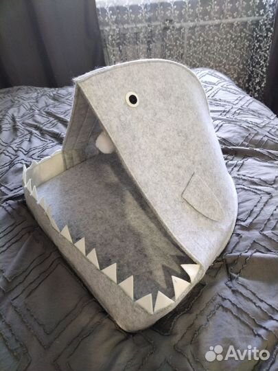 Лежанка для кошек