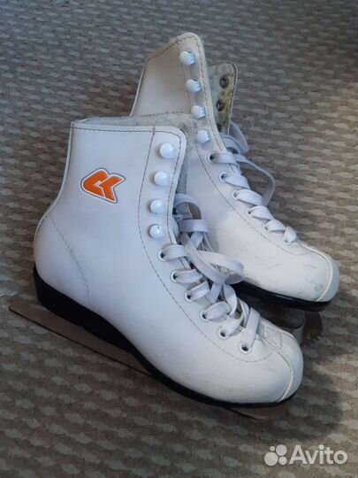 Коньки фигурные на девочку, 32 раз-р