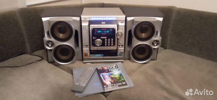 Музыкальный центр LG LM-K6530 с караоке