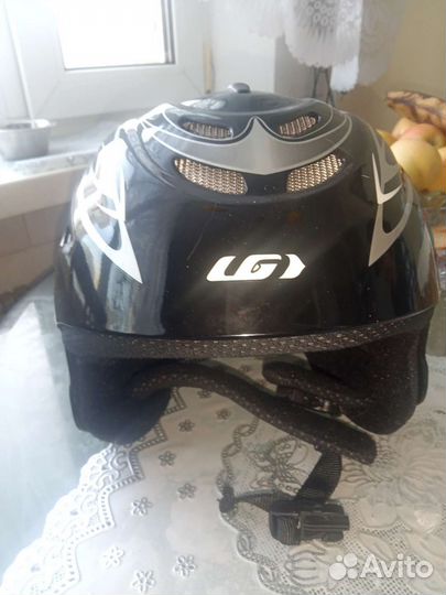 Шлем для сноуборда,роликов вело canada.Луи Гарно