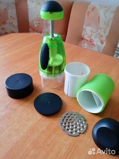 Ручной измельчитель 