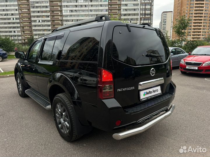 Nissan Pathfinder 2.5 AT, 2011, 264 000 км