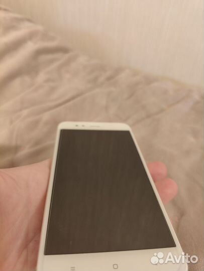 Xiaomi Mi A1 Android One, 4/64 ГБ