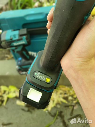 Аккумуляторный гайковёрт makita 700н.м + Болгaрка