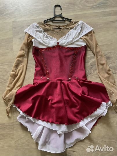 Платье для фигурного катания