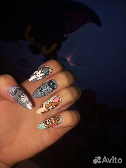 Мастер маникюра