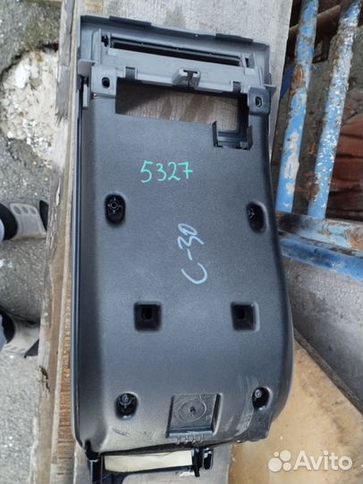 Накладка торпедо центральная консоль Volvo C30