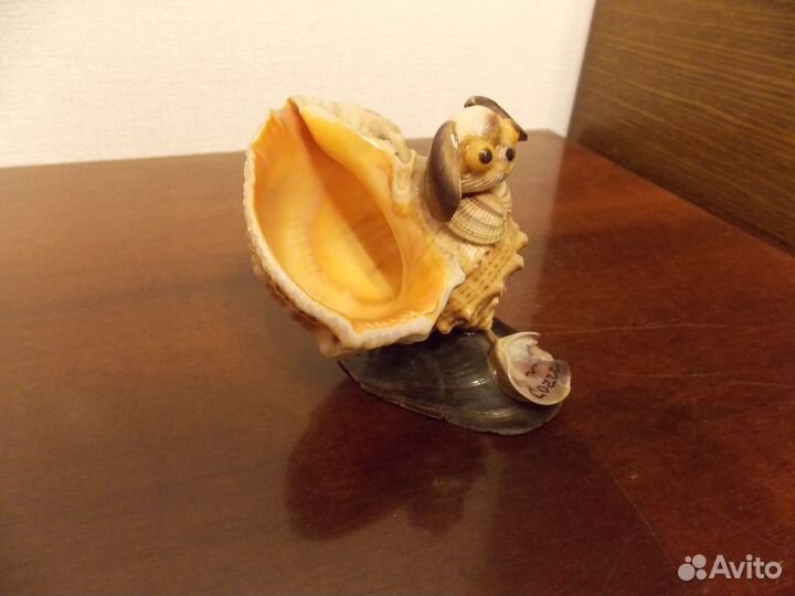 Фигурка из ракушек