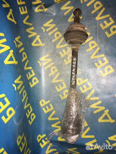 Левая полуось Volkswagen Golf 4