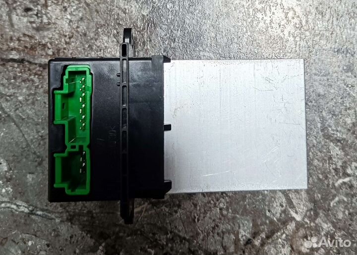 Резистор отопителя (реостат)