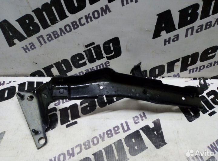 Крепление крыла переднее левое Audi A4 8K2 CDN