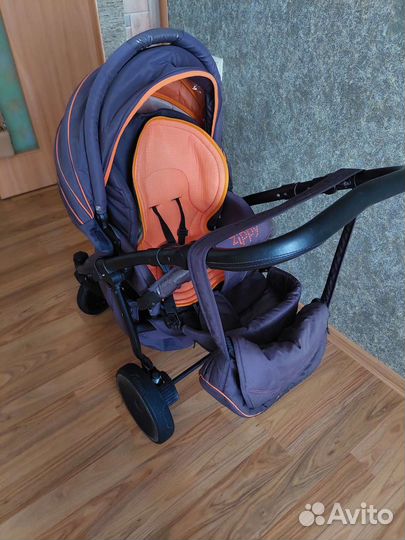 Детская коляска 3 в 1 zippy