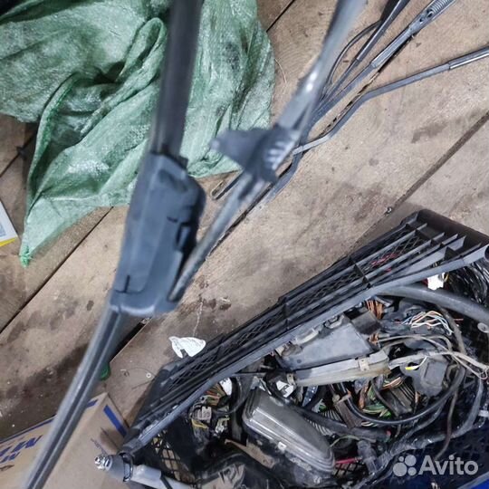 Продам рычаги стеклоочистителя саманд