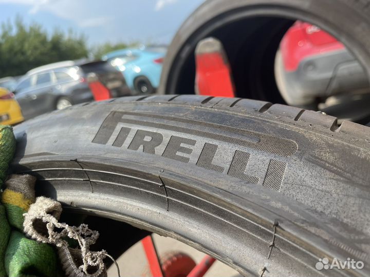 Pirelli P Zero PZ4 285/35 R23 и 325/30 R23 109Y