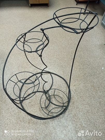 Подставка для цветов напольная металлическая