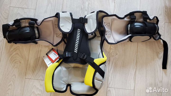Вратарский нагрудник warrior rx3e yth