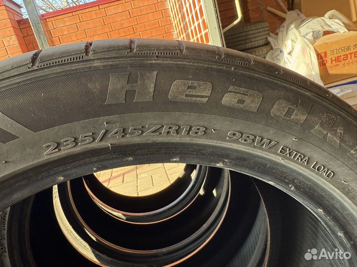 Habilead HF330 235/45 R18 98W