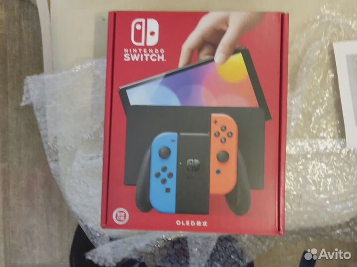 Новая Nintendo switch oled прошитая. Торг уместен