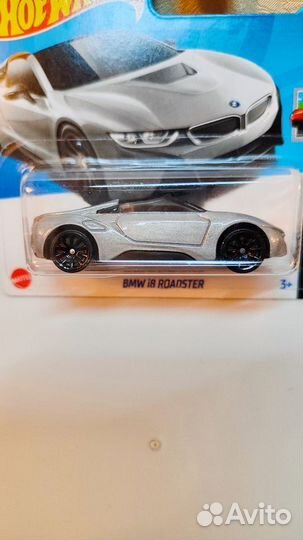 Машинка hot wheels