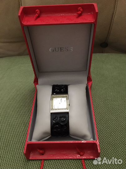 Guess часы