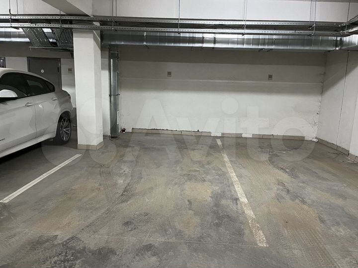 Машиноместо, 15 м²