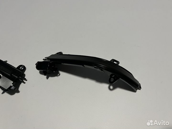 Комплект повторителей в зеркала BMW F30 BMW F20