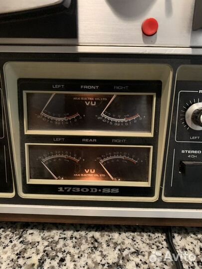 Akai 1730DSS квадро дека
