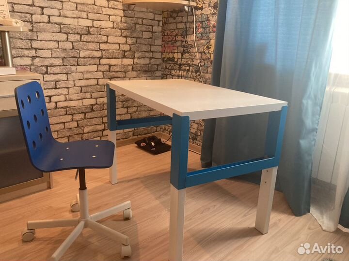 Детский письменный стол бу