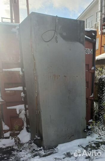 Емкость металлическая б/у