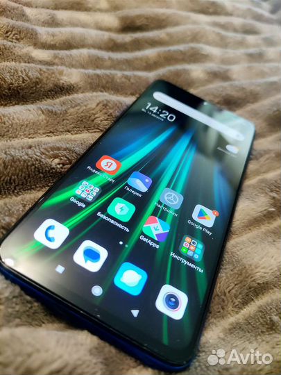 Телефон Xiaomi redmi note 8 pro