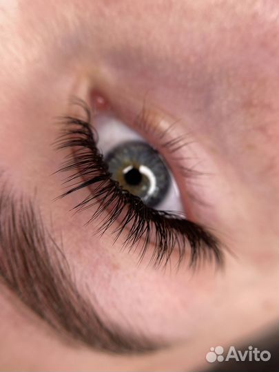 Наращивание ресниц LED