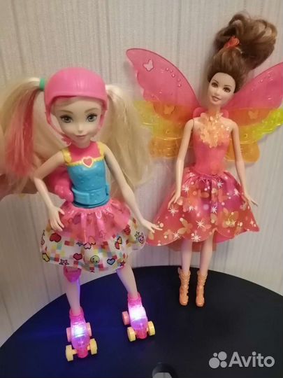 Кукла Barbie на роликах