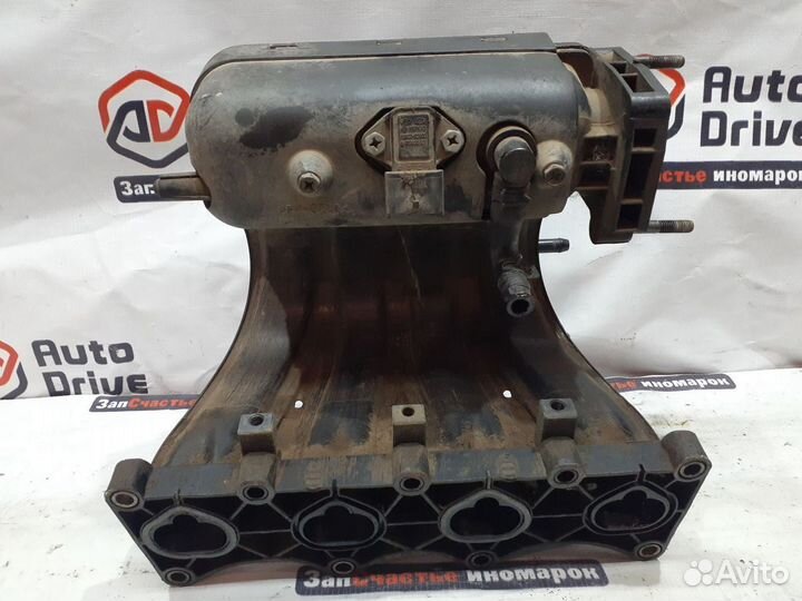 Kia Cerato 1 1.6 впускной коллектор