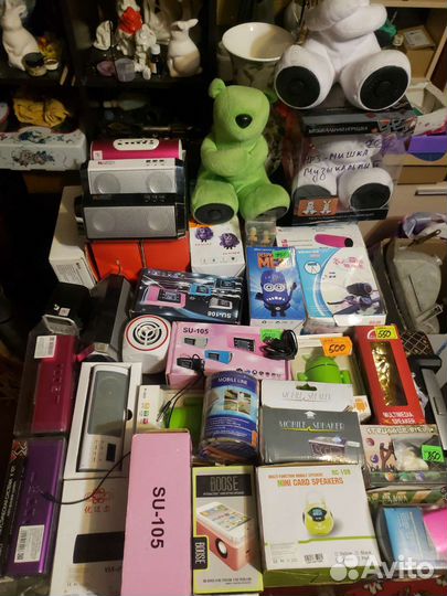 Портативные колонки (35шт) после закрытия точки