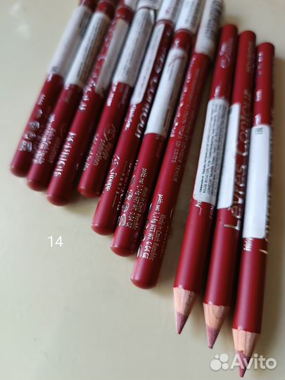 Bourjois Карандаш для губ Levres Contour Edition14