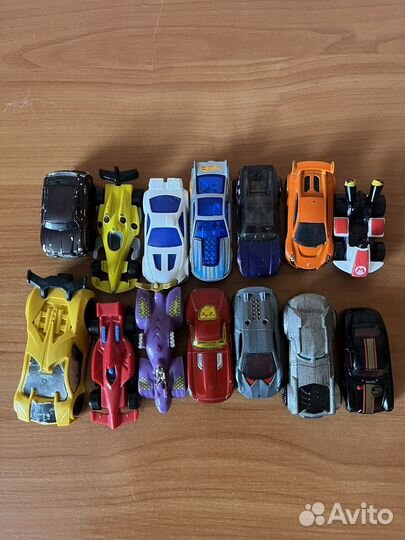 Машинки Hot Wheels