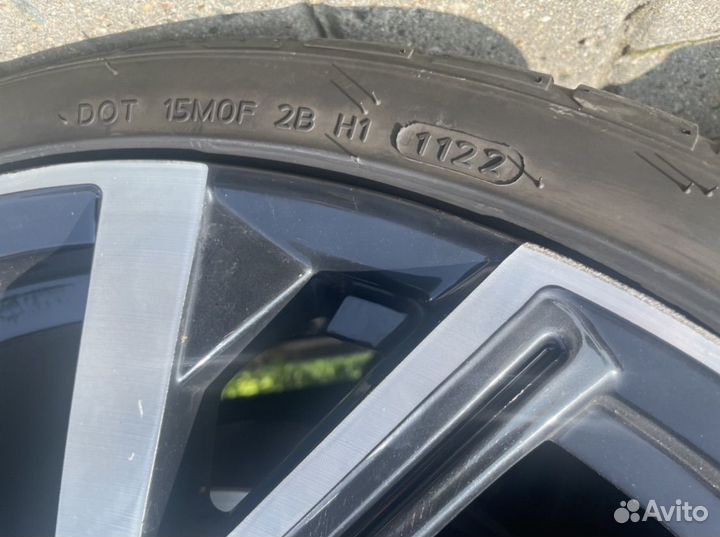 Hankook Ventus S1 Evo 3 K127 265/30 R22 97Y