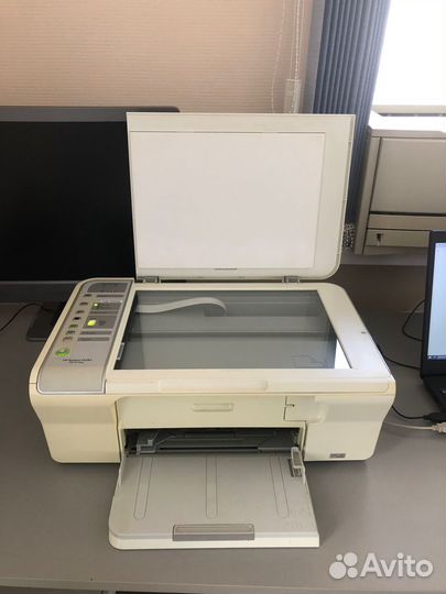 Мфу HP Deskjet F4 283 цветное, струйное