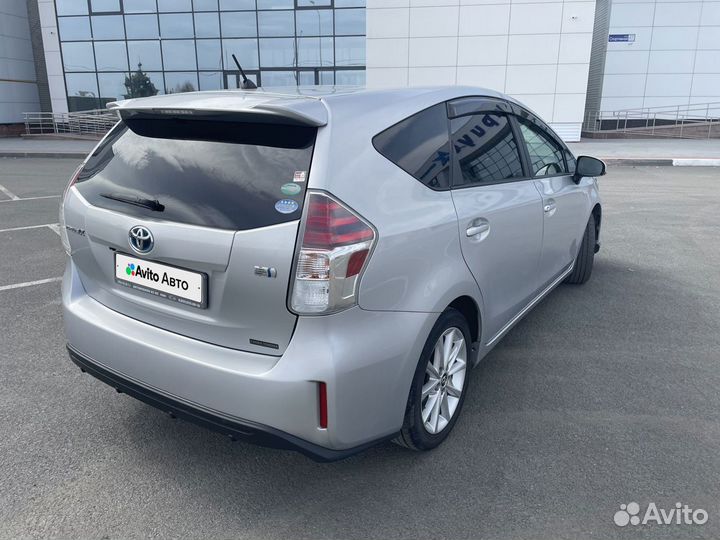 Toyota Prius Alpha 1.8 CVT, 2018, 45 000 км