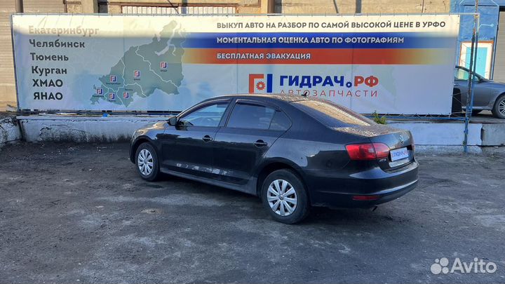 Датчик ABS задний левый Volkswagen Jetta (A6) 1K09