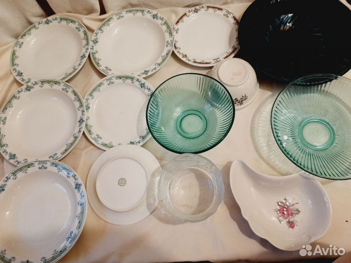 Посуда, тарелки Чехословакия, мельхиор