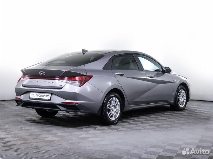 Hyundai Elantra, 2021
