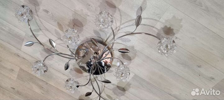 Продам люстру, перестала включаться